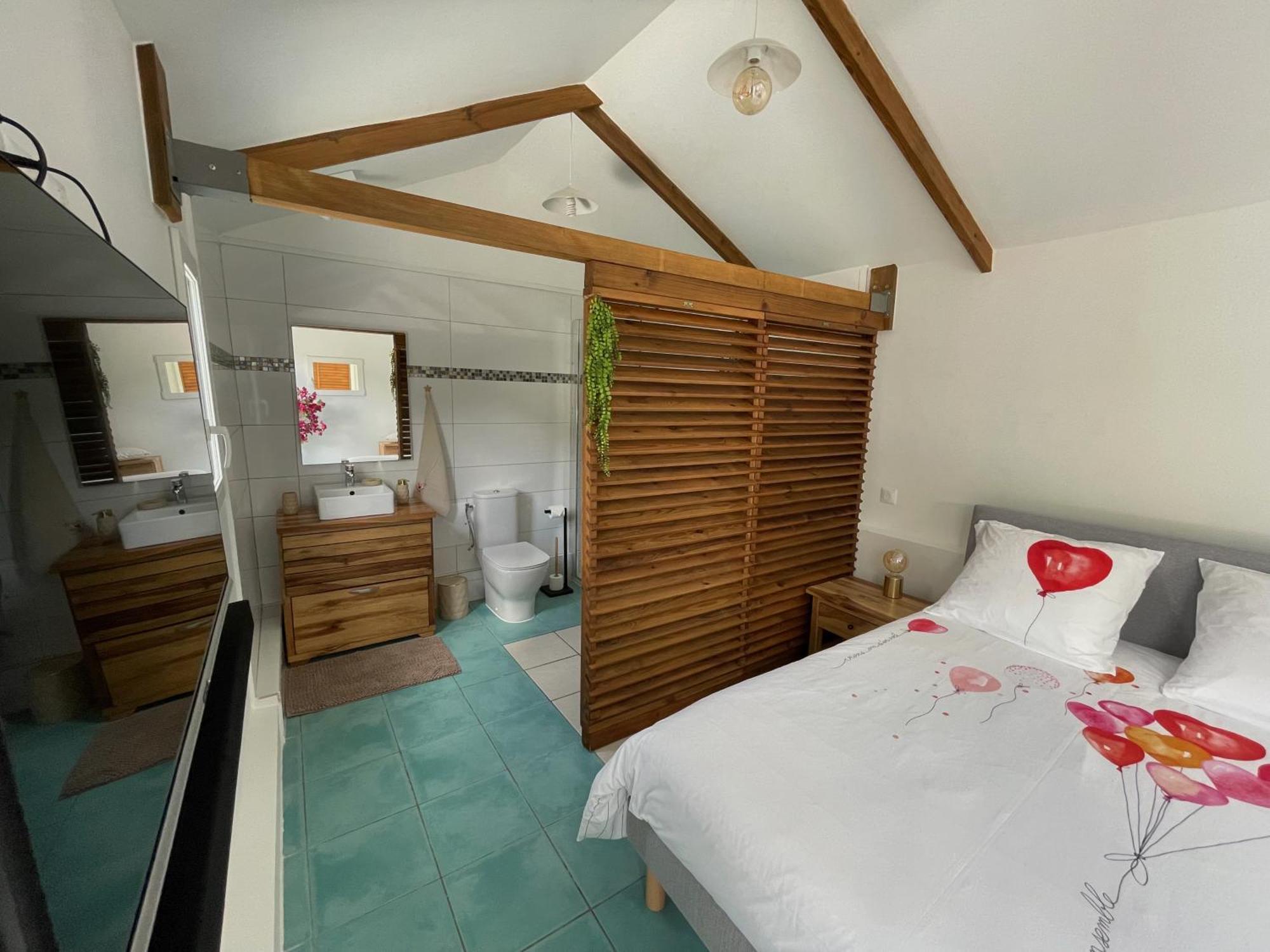 Bungalow "Doussin' Kreyol", Au Calme A 150M De La Plage Grande Anse Exterior foto